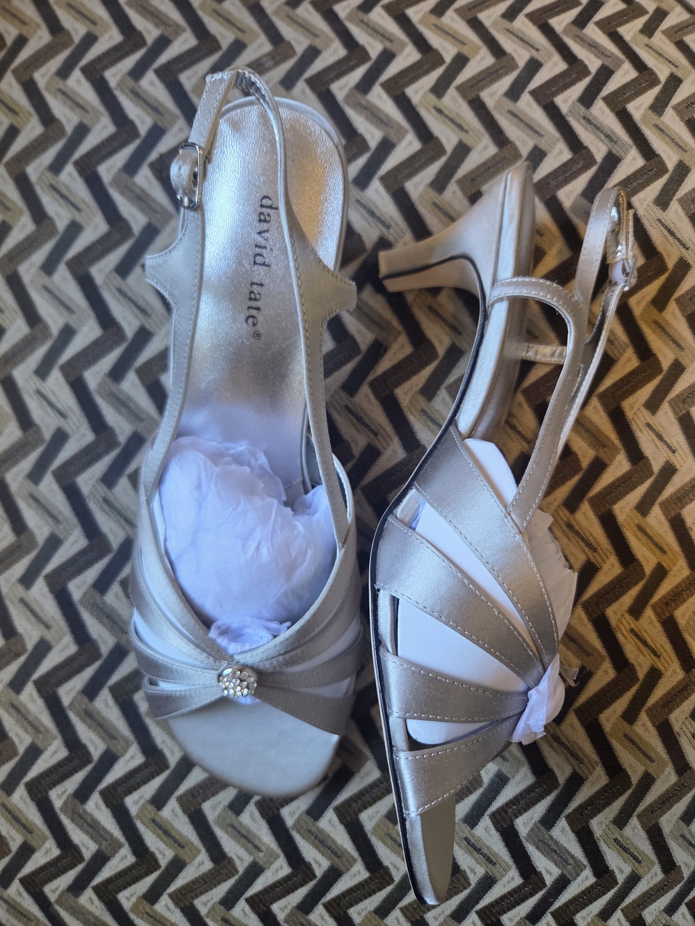 David Tate Silver Slingback Heels Size 11W
